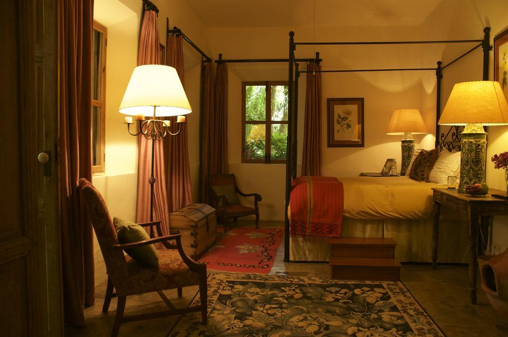 Casa Mision De San Miguel Hotel Сан Мигел де Аленде Екстериор снимка
