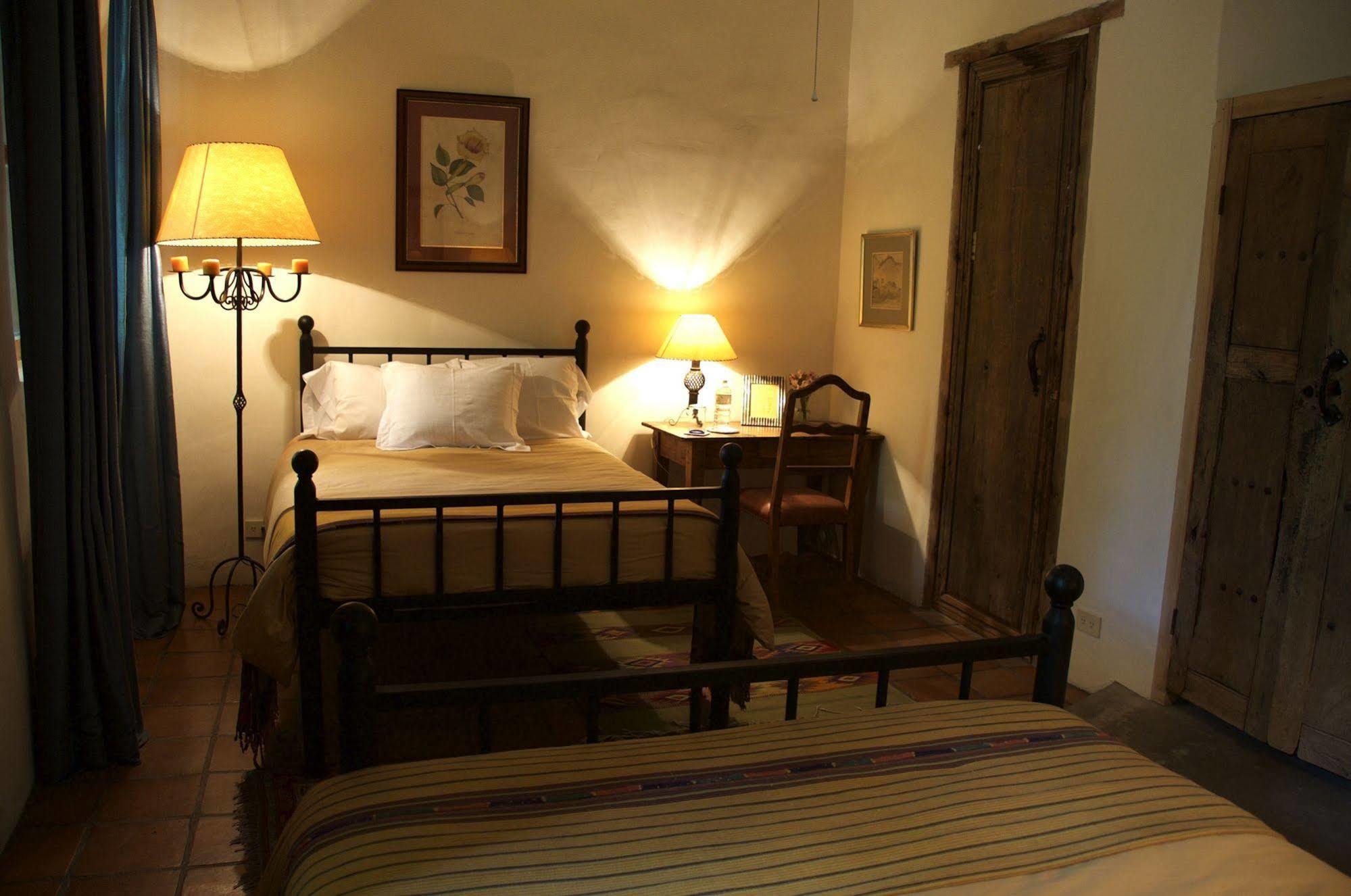 Casa Mision De San Miguel Hotel Сан Мигел де Аленде Екстериор снимка